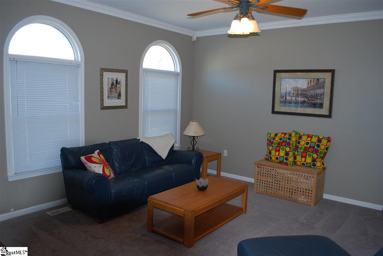 121 Foxcroft Way Anderson, SC 29621 - Photo 5 of 36