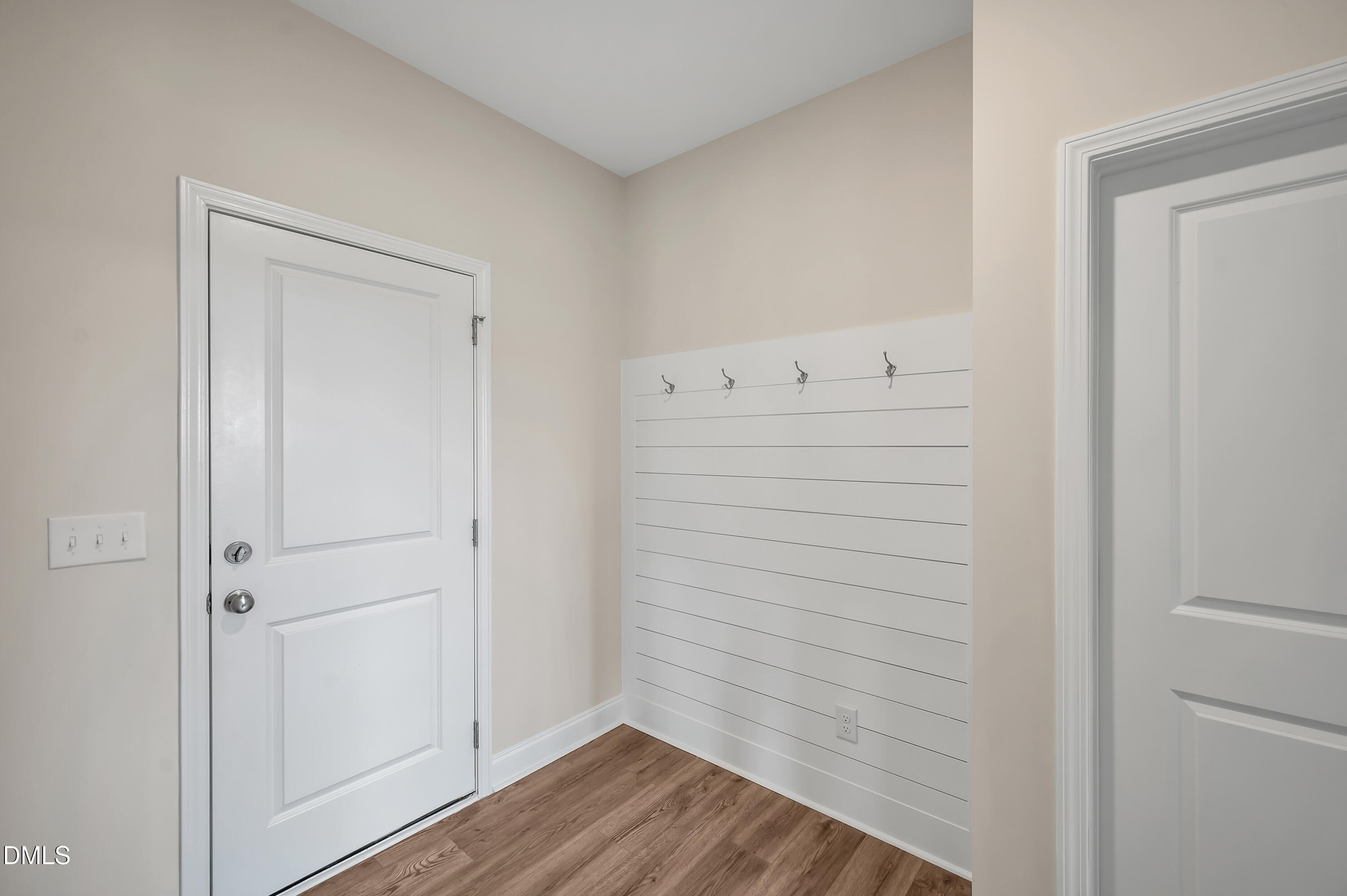 1108 Prominence Drive Durham, NC 27712 - Photo 7 of 32 Shiplap drop zone