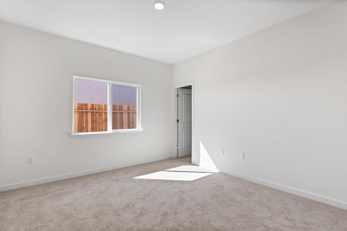 271 Piper Lane Colusa, CA 95932 - Photo 19 of 24 an empty room with a chandeliers