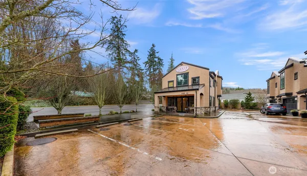 $1,000,000 | 1095 Essex Street, Unit A1&2, Camano Island, WA 98282
