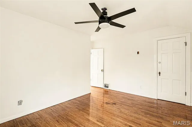 $350,000 | 49 Fernridge Ave Valley Park, Valley Park, MO 63088