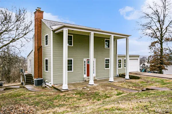 $350,000 | 49 Fernridge Ave Valley Park, Valley Park, MO 63088