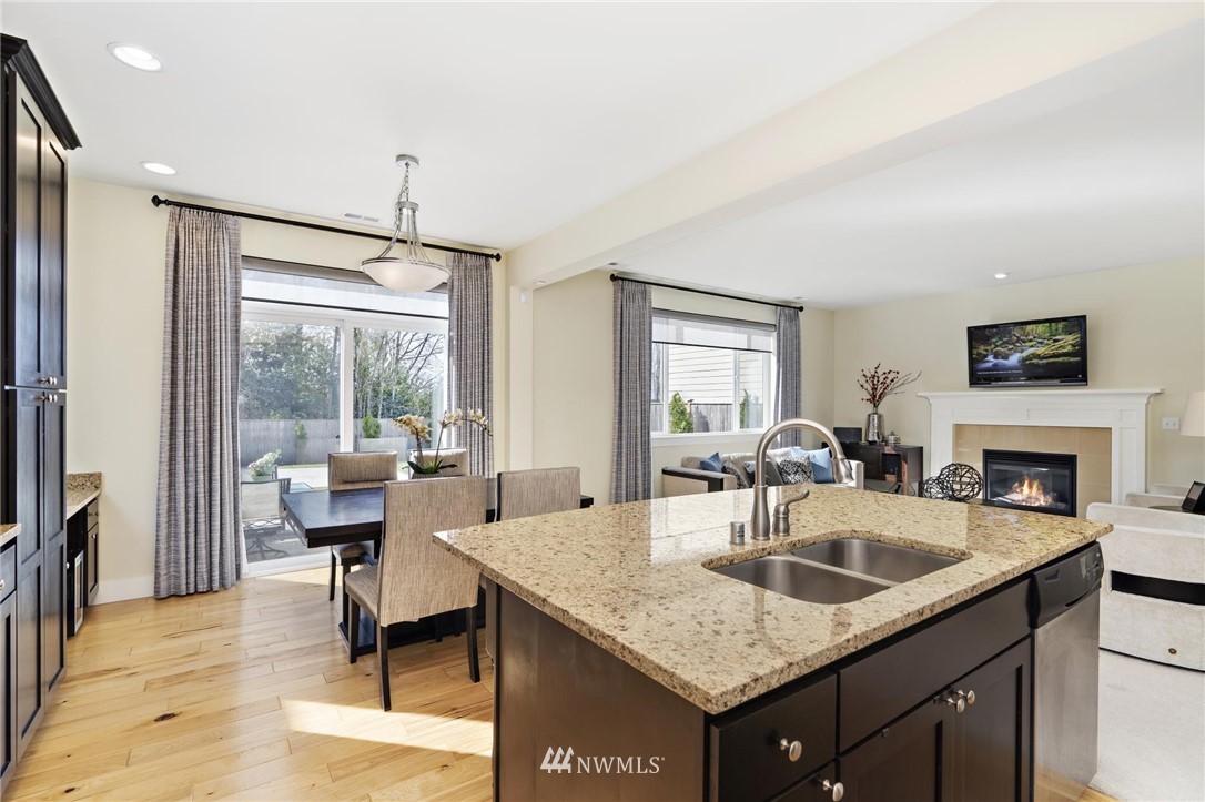 4122 180th Place Southeast Bothell, WA 98012 - Photo 11 of 24