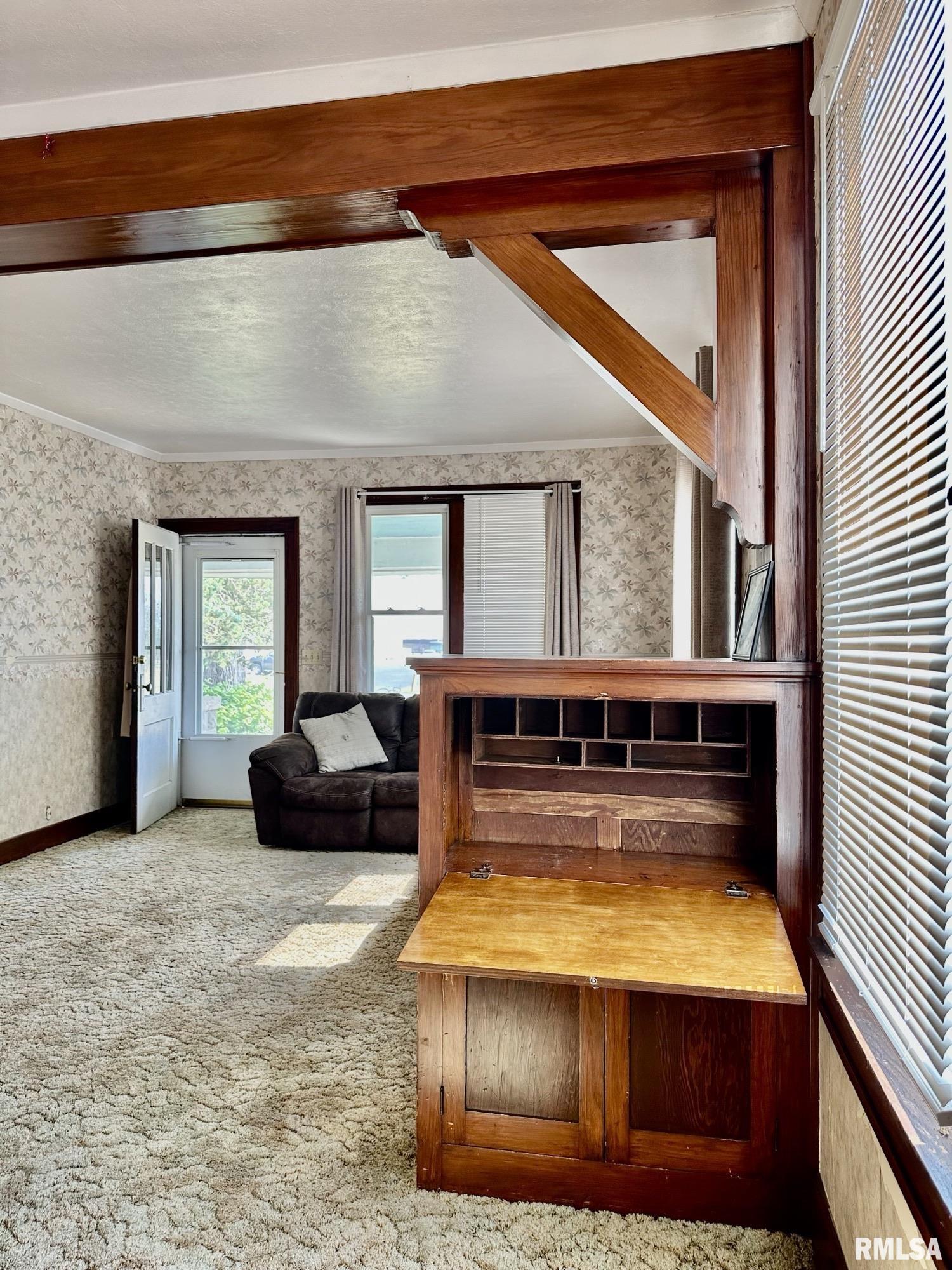 201 East Alder Road Canton, IL 61520 - Photo 11 of 75