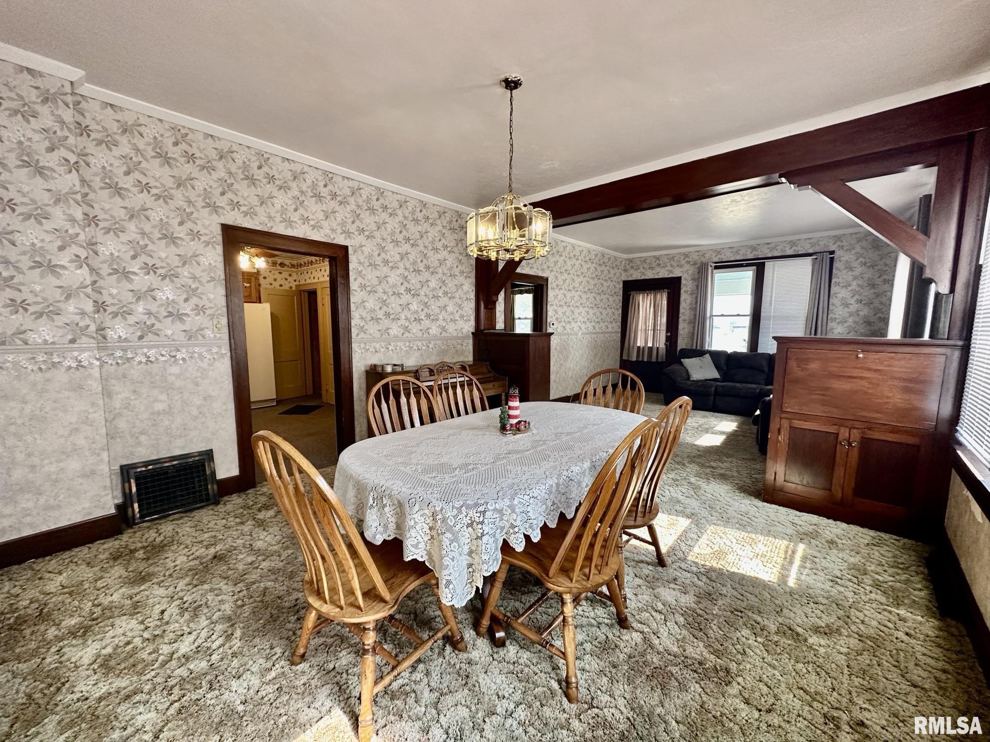201 East Alder Road Canton, IL 61520 - Photo 12 of 75