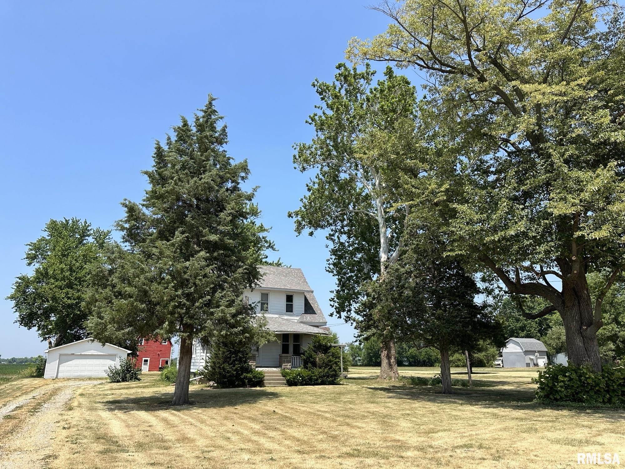 201 East Alder Road Canton, IL 61520 - Photo 3 of 75