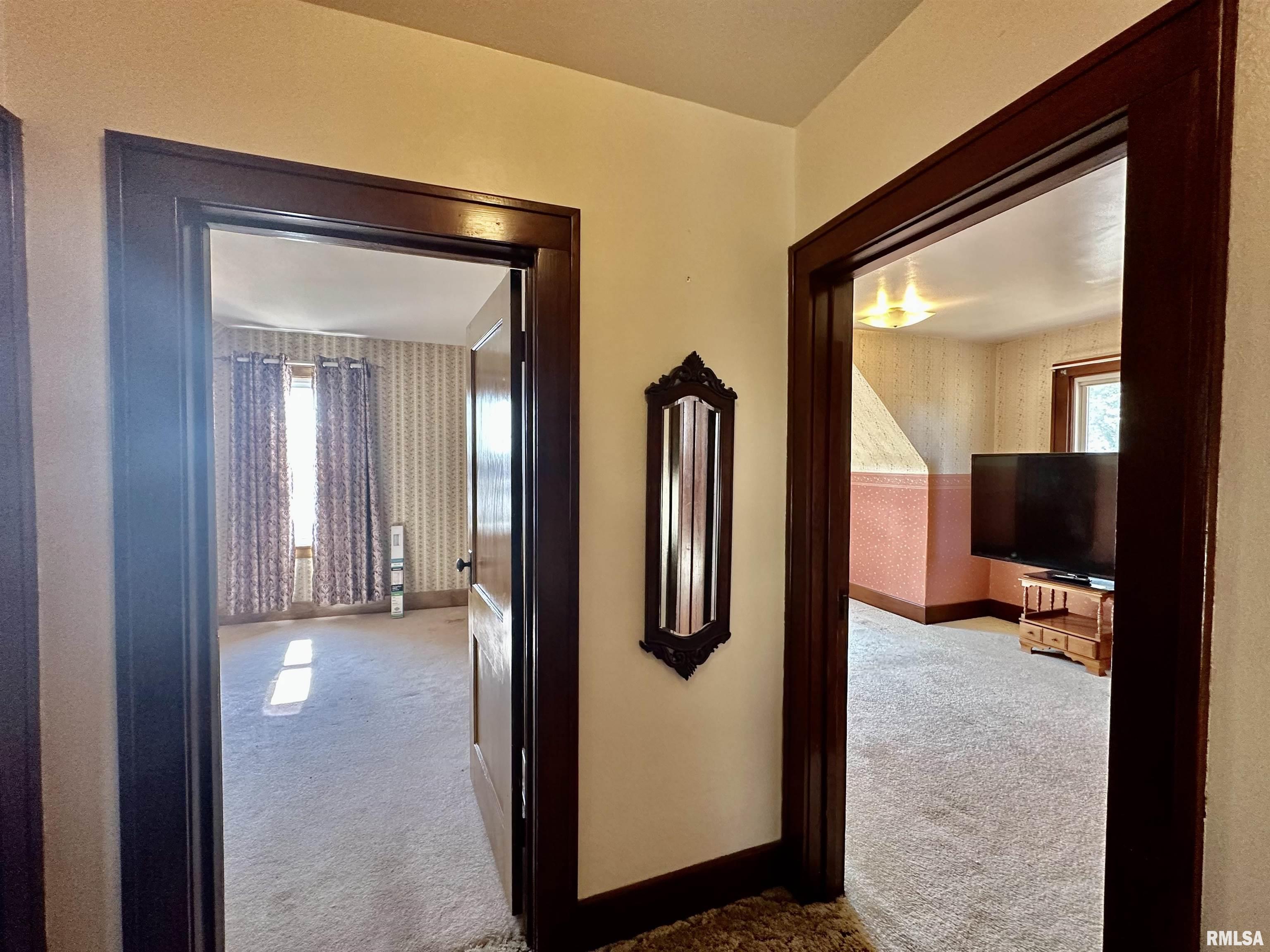 201 East Alder Road Canton, IL 61520 - Photo 33 of 75