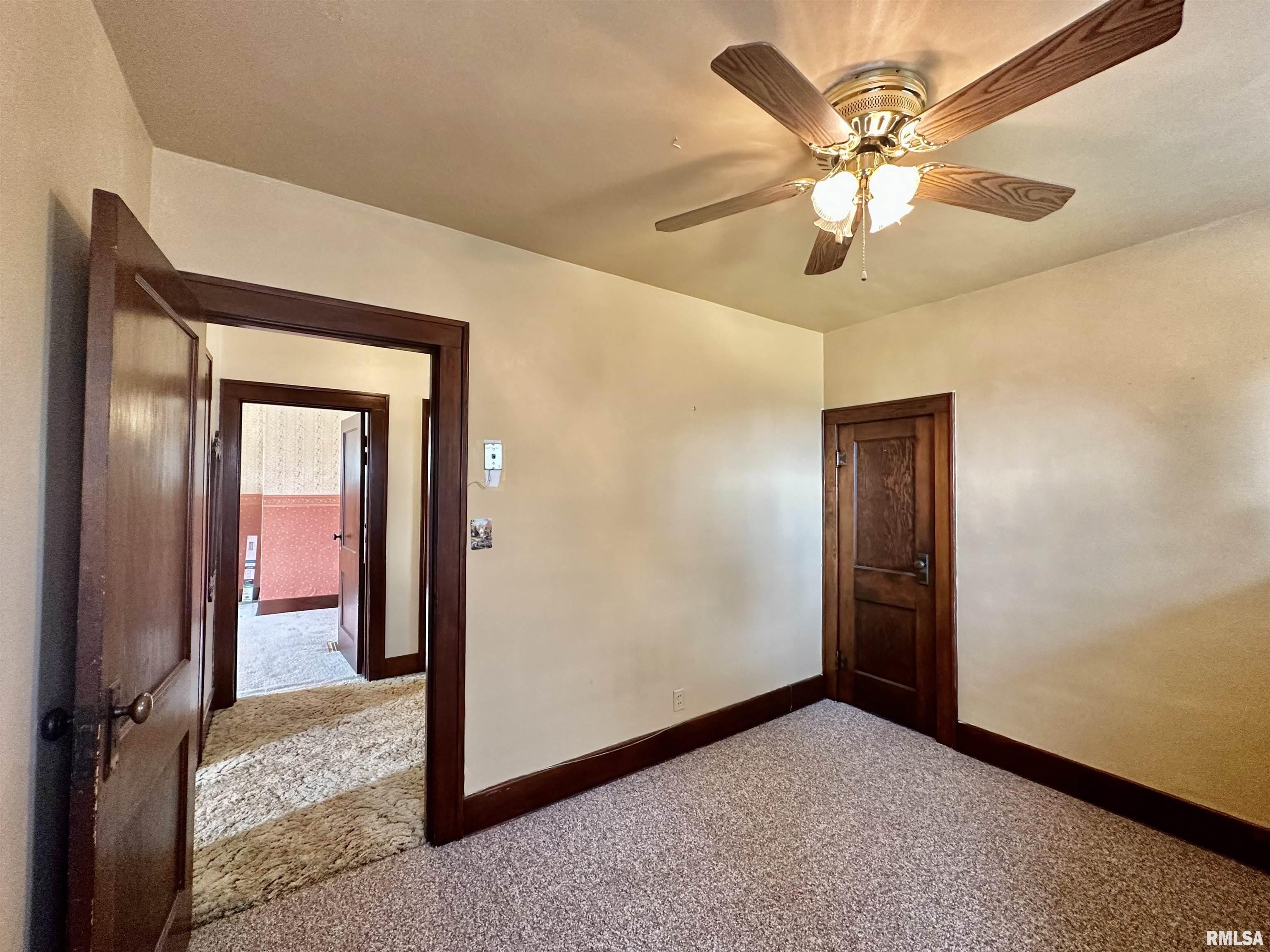 201 East Alder Road Canton, IL 61520 - Photo 43 of 75