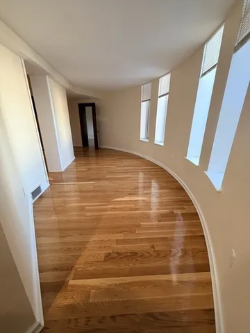 $3,950 | 17 Bow Street, Unit 22, Somerville, MA 02143