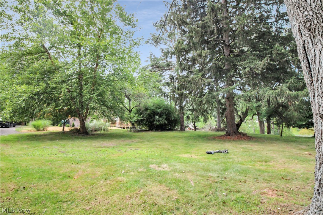 36225 Reeves Road Eastlake, OH 44095 - Photo 17 of 21 Gallery Image 17