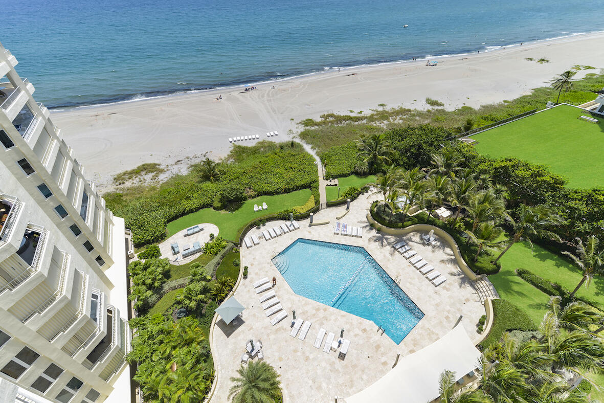 550 South Ocean Boulevard, Unit 509 Boca Raton, FL 33432 - Photo 24 of 29 Swimming pool