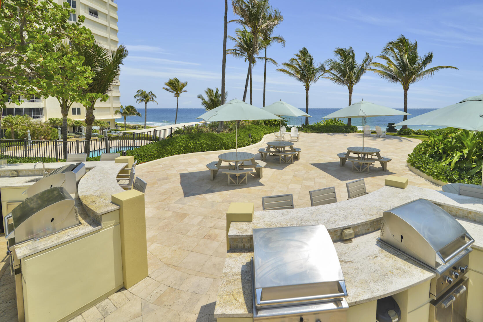 550 South Ocean Boulevard, Unit 509 Boca Raton, FL 33432 - Photo 26 of 29 Barbecues