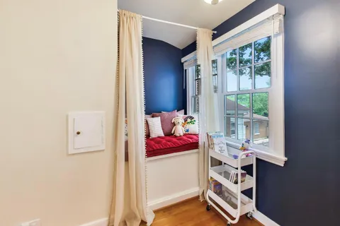 $819,000 | 1228 Linden Avenue, Oak Park, IL 60302