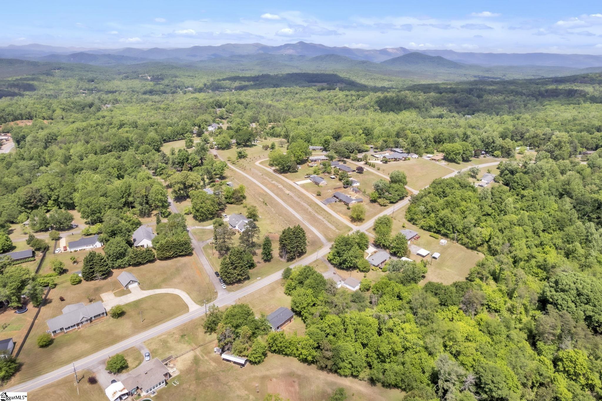 300 Fox Squirrel Ridge Road Pickens, SC 29671 - Photo 26 of 32 Gallery Image 26