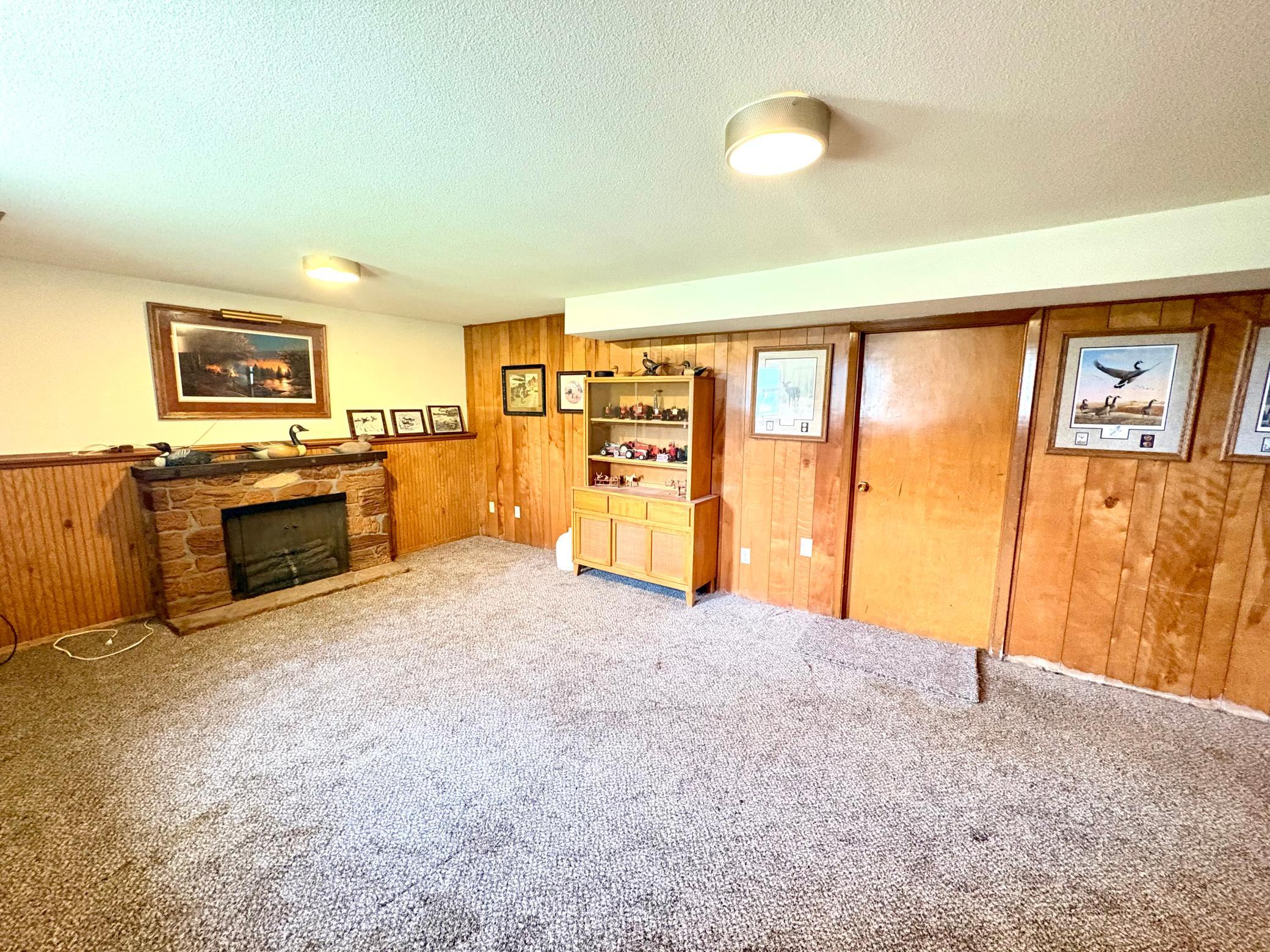 404 3rd Street Madison, MN 56256 - Photo 16 of 36