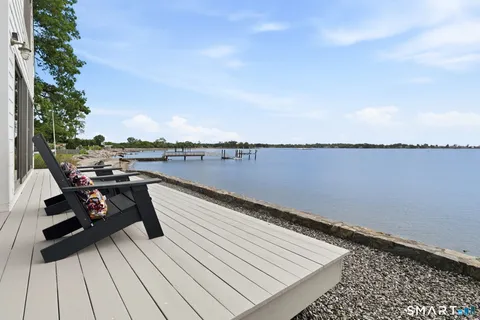 $3,200,000 | 62-64 Wallacks Drive, Stamford, CT 06902