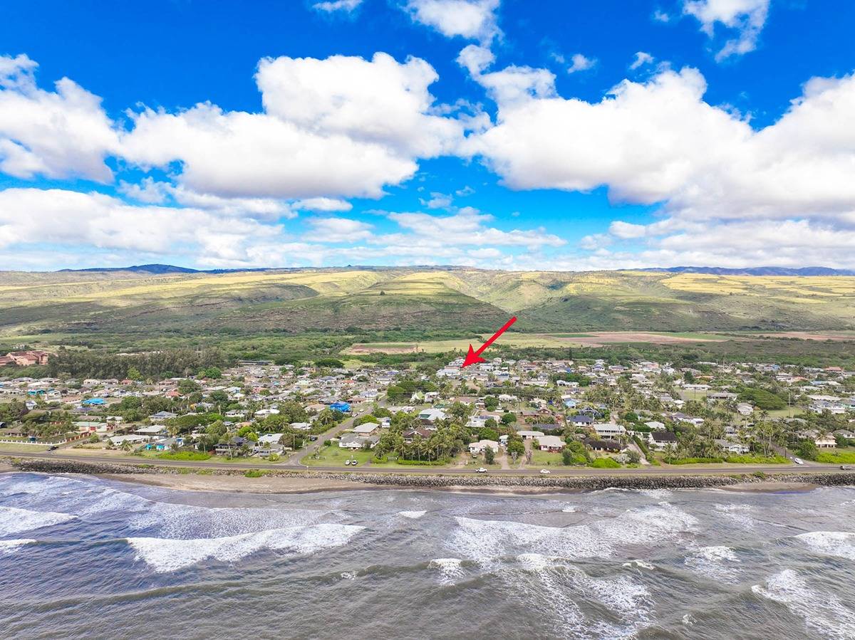 4598 Pueo Road, Unit B Kekaha, HI 96752 - Photo 25 of 27 a view of a sky from a city