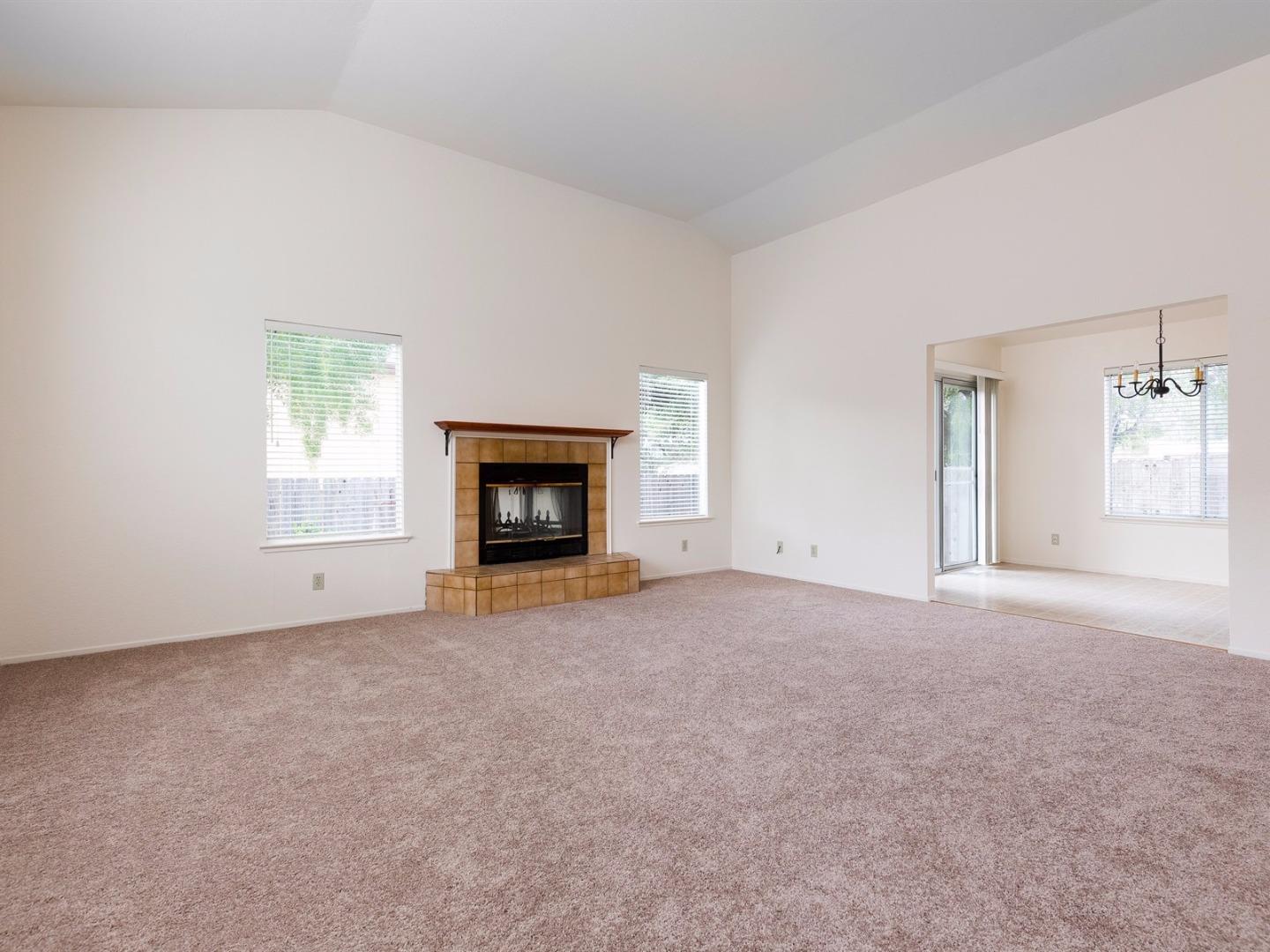 3831 Fenn Way Santa Cruz, CA 95062 - Photo 3 of 17 Gallery Image 3
