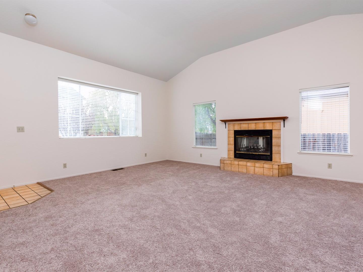 3831 Fenn Way Santa Cruz, CA 95062 - Photo 4 of 17 Gallery Image 4