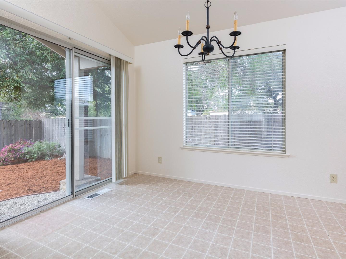 3831 Fenn Way Santa Cruz, CA 95062 - Photo 5 of 17 Gallery Image 5