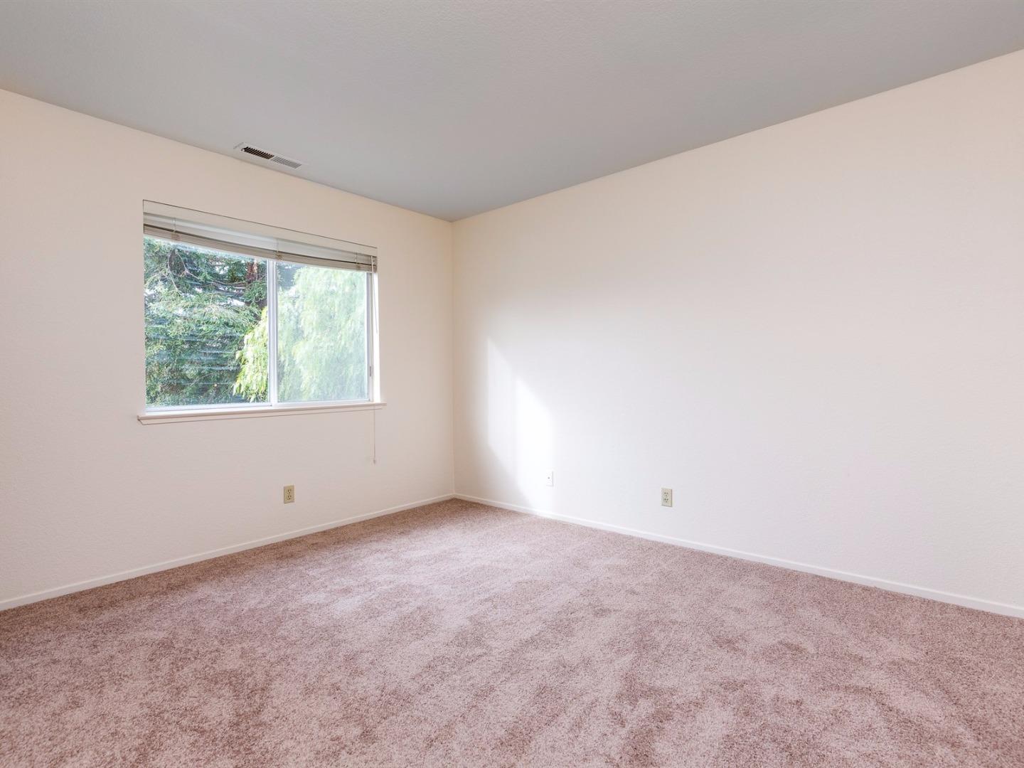 3831 Fenn Way Santa Cruz, CA 95062 - Photo 9 of 17 Gallery Image 9