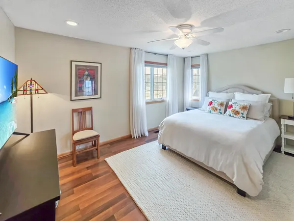 $249,500 | 11650 Millpond Avenue, Burnsville, MN 55337