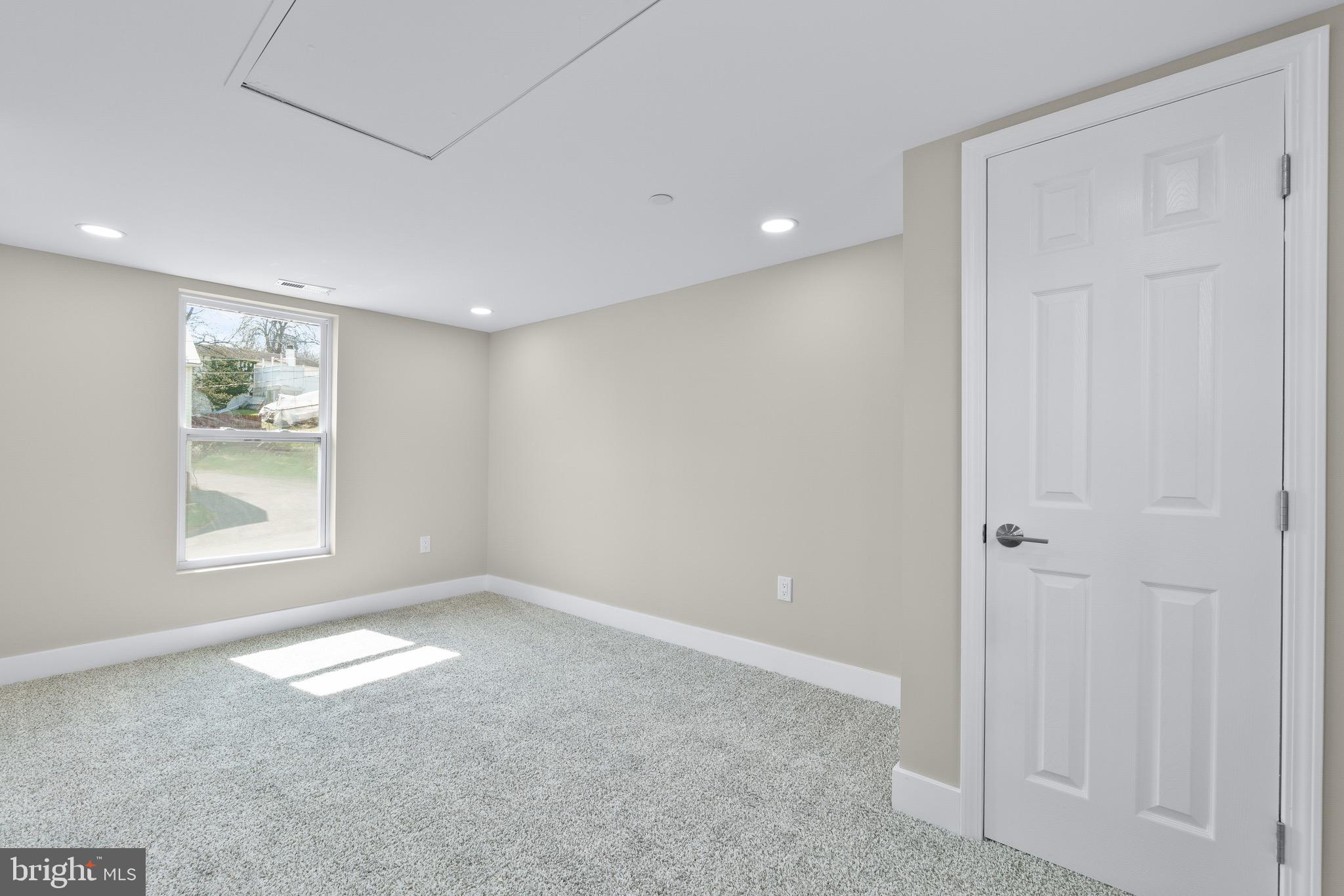 11 Baker Street Mount Airy, MD 21771 - Photo 26 of 30 an empty room with a window