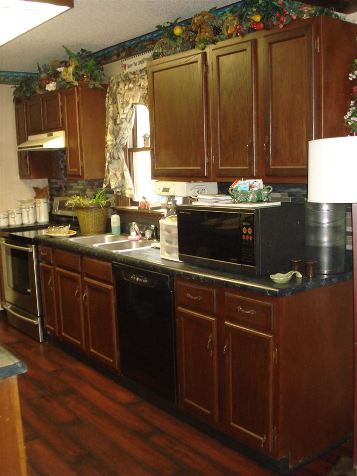513 3rd Street Princeton, IN 47670 - Photo 6 of 30 Gallery Image 6