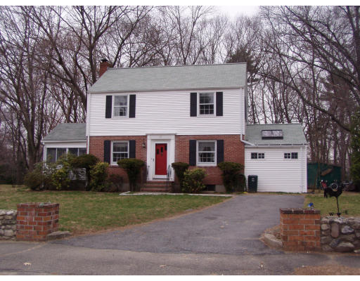 27 Travis Road Natick, MA 01760 - Photo 1 of 5 Gallery Image 1