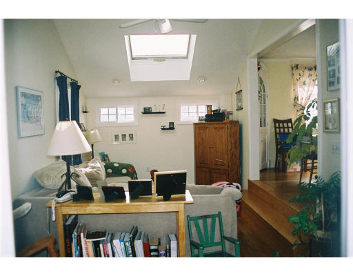 27 Travis Road Natick, MA 01760 - Photo 3 of 5 Gallery Image 3