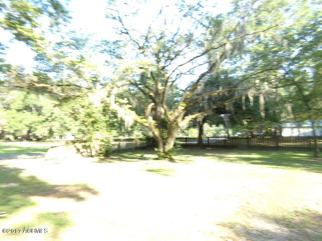 114 Langfordville Road Ridgeland, SC 29936 - Photo 49 of 49 102_0958