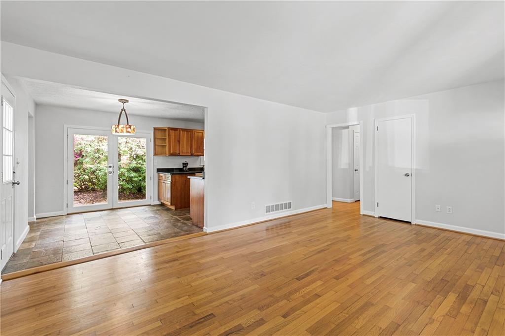 1619 Moncrief Circle Decatur, GA 30033 - Photo 7 of 42