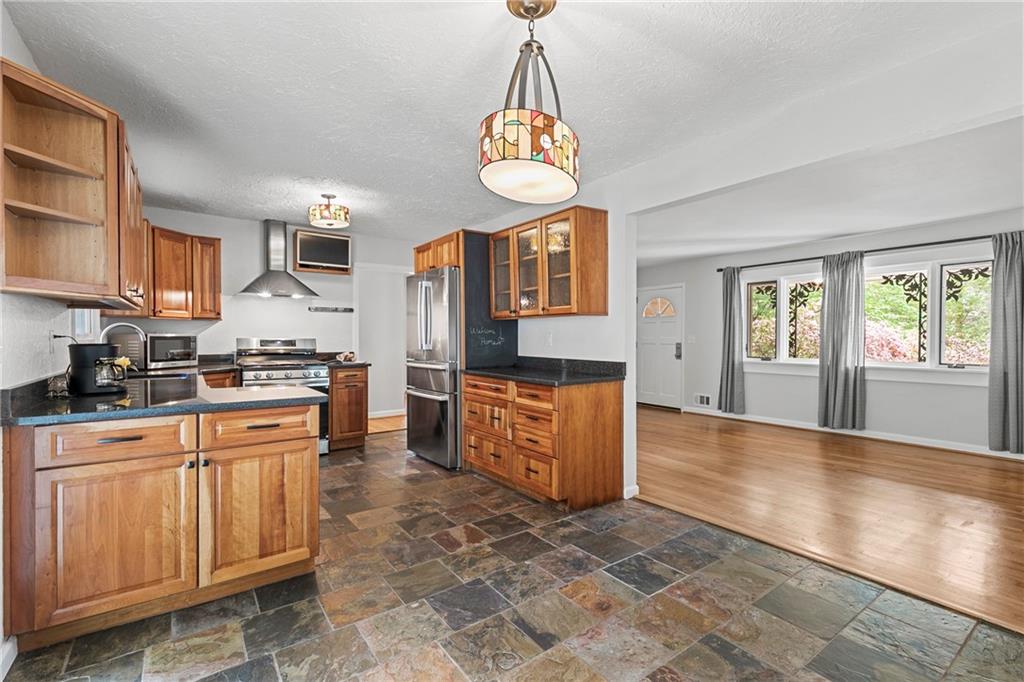 1619 Moncrief Circle Decatur, GA 30033 - Photo 9 of 42