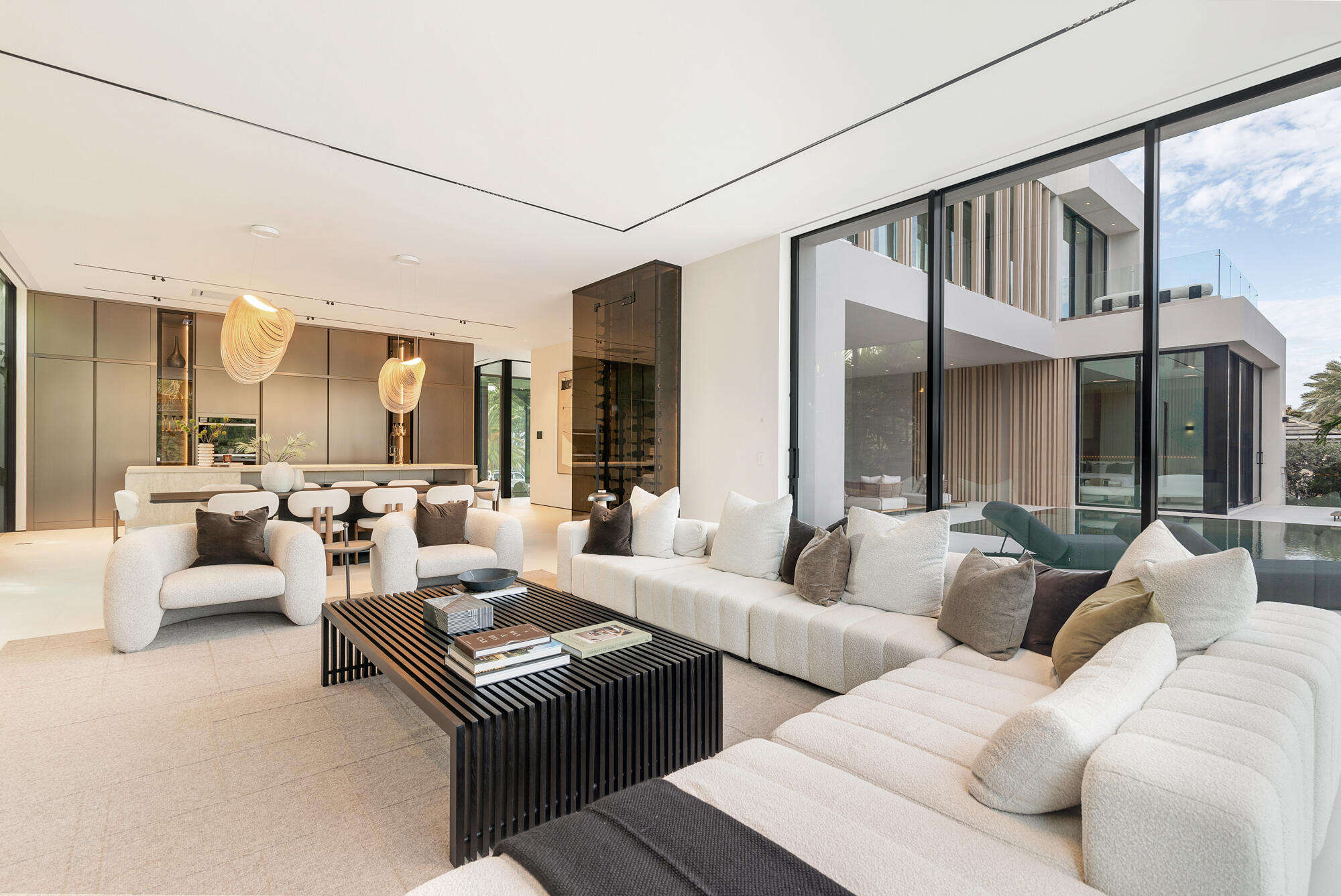 35 Spoonbill Road Manalapan, FL 33462 - Photo 5 of 27 5