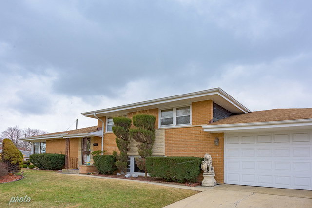 5025 Butterfield Road Hillside, IL 60162 - Photo 1 of 24