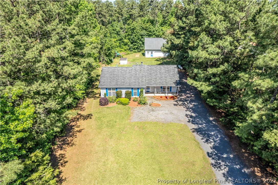 3172 Henley Road Sanford, NC 27330 - Photo 4 of 50 Gallery Image 4