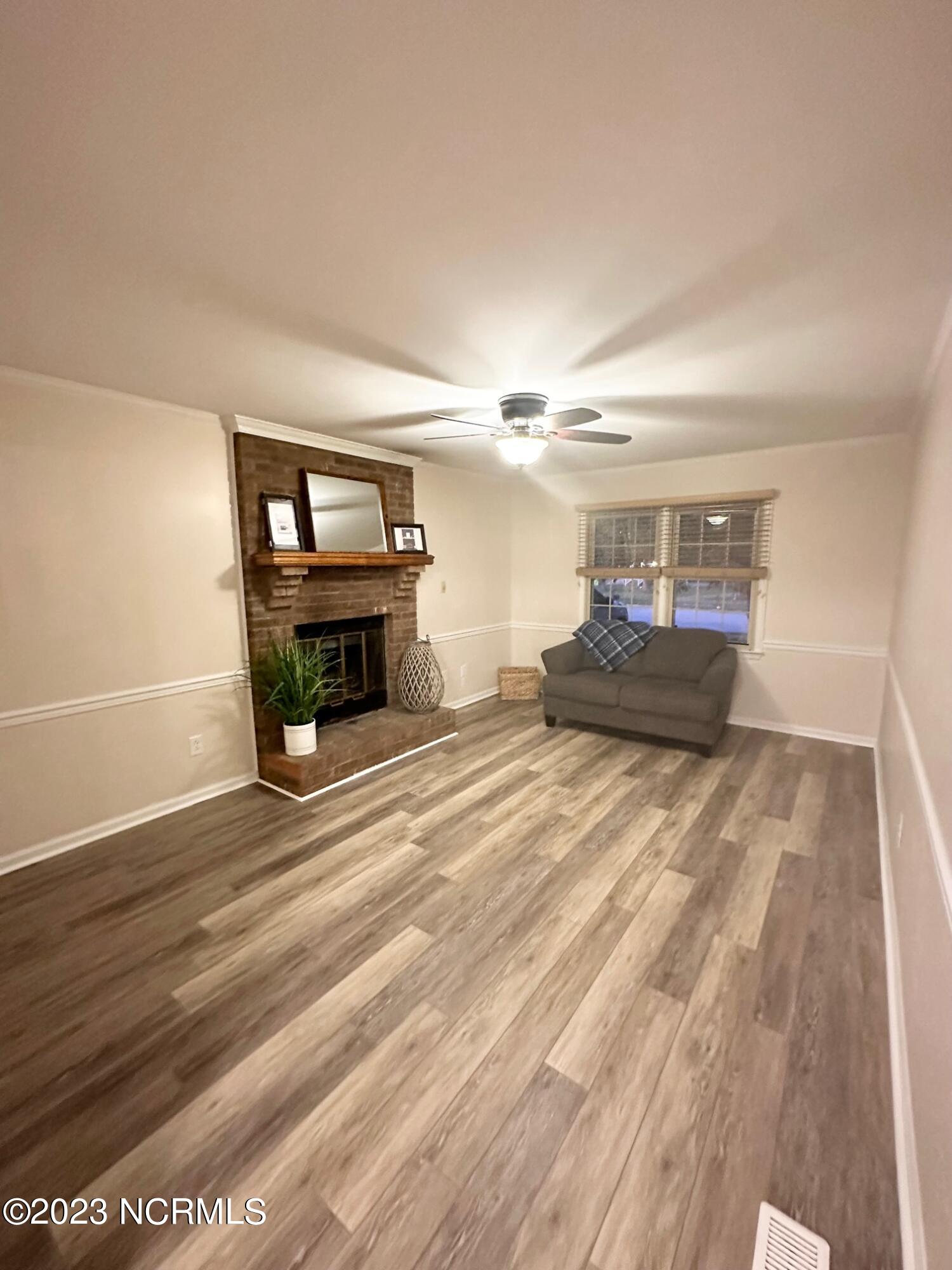 108 Quail Ridge Road Havelock, NC 28532 - Photo 22 of 32 Den/additional space