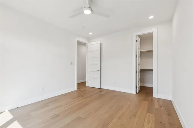 $5,250 | 900 Haines Avenue, Dallas, TX 75208