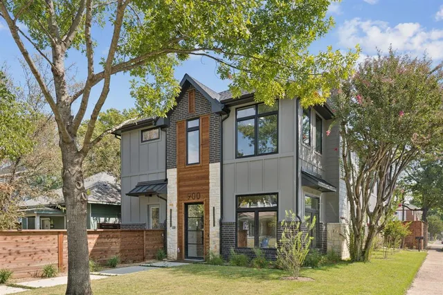 $5,250 | 900 Haines Avenue, Dallas, TX 75208