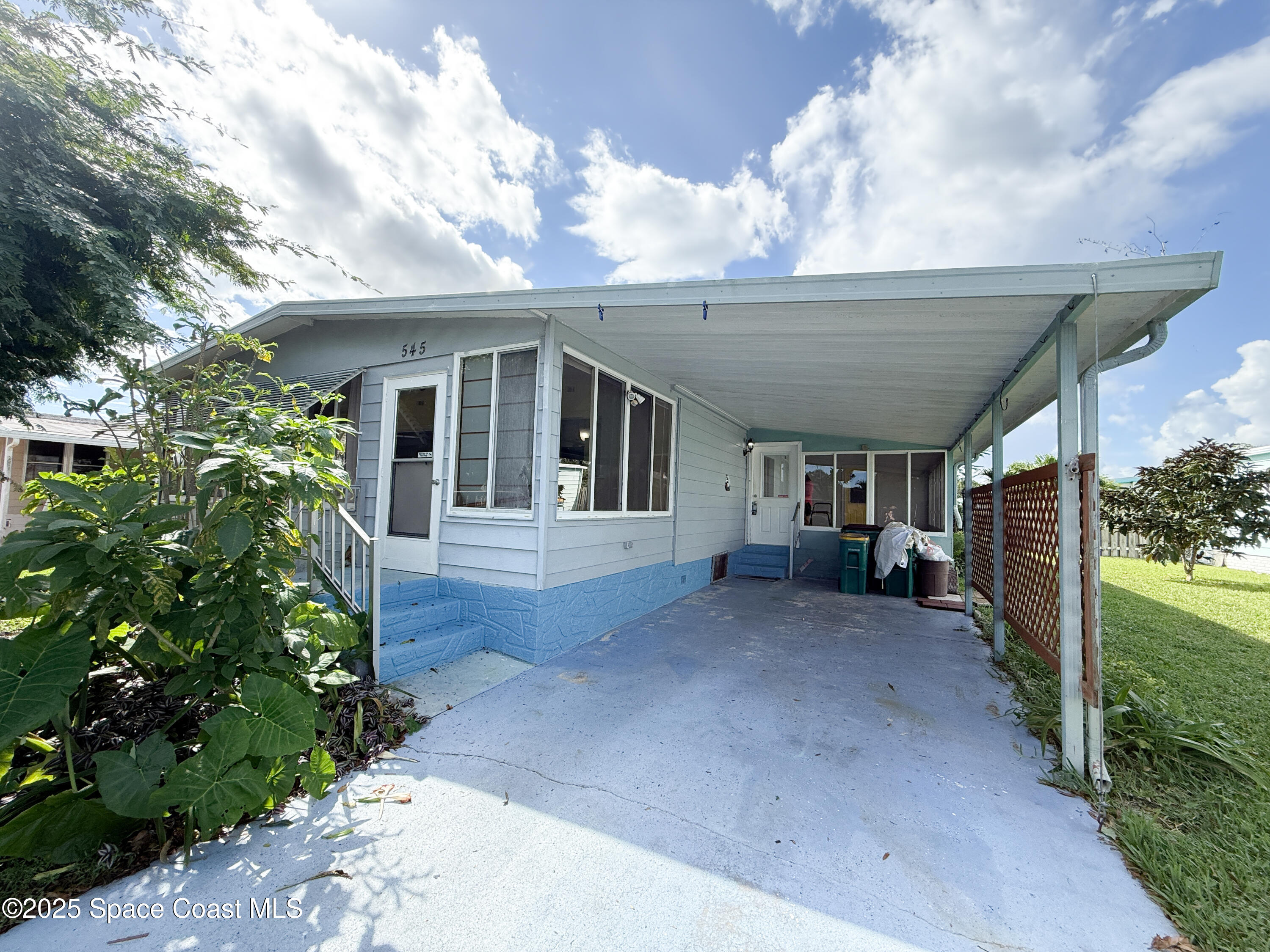 545 Ruth Circle Melbourne, FL 32904 - Photo 3 of 17 IMG_4277