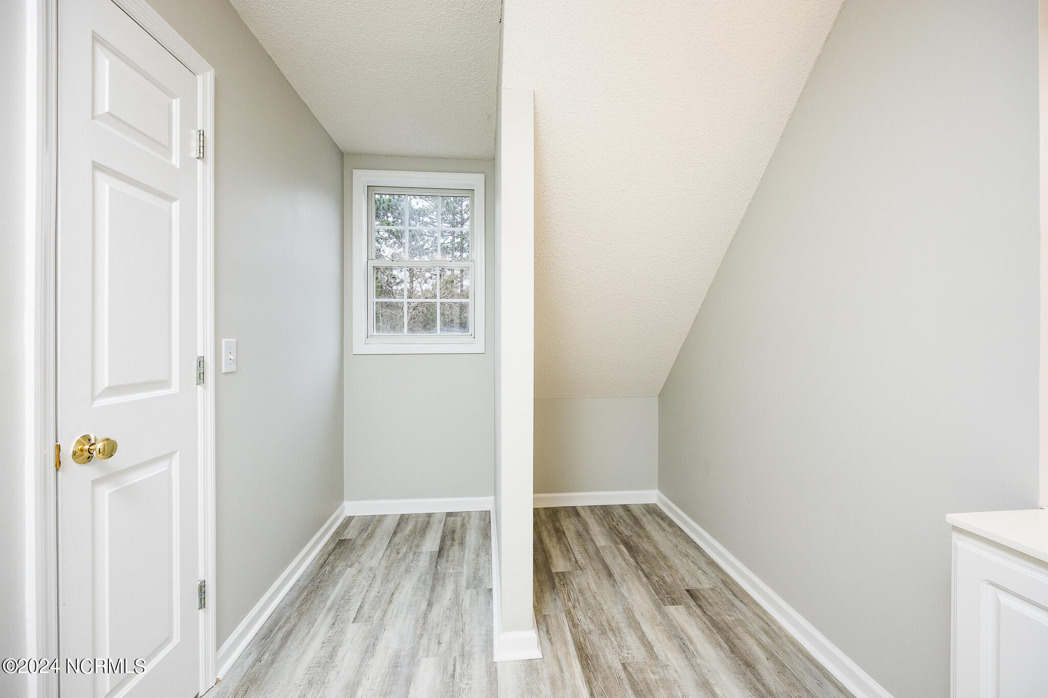 90 Sugar Pine Drive Pinehurst, NC 28374 - Photo 22 of 35 guest bath