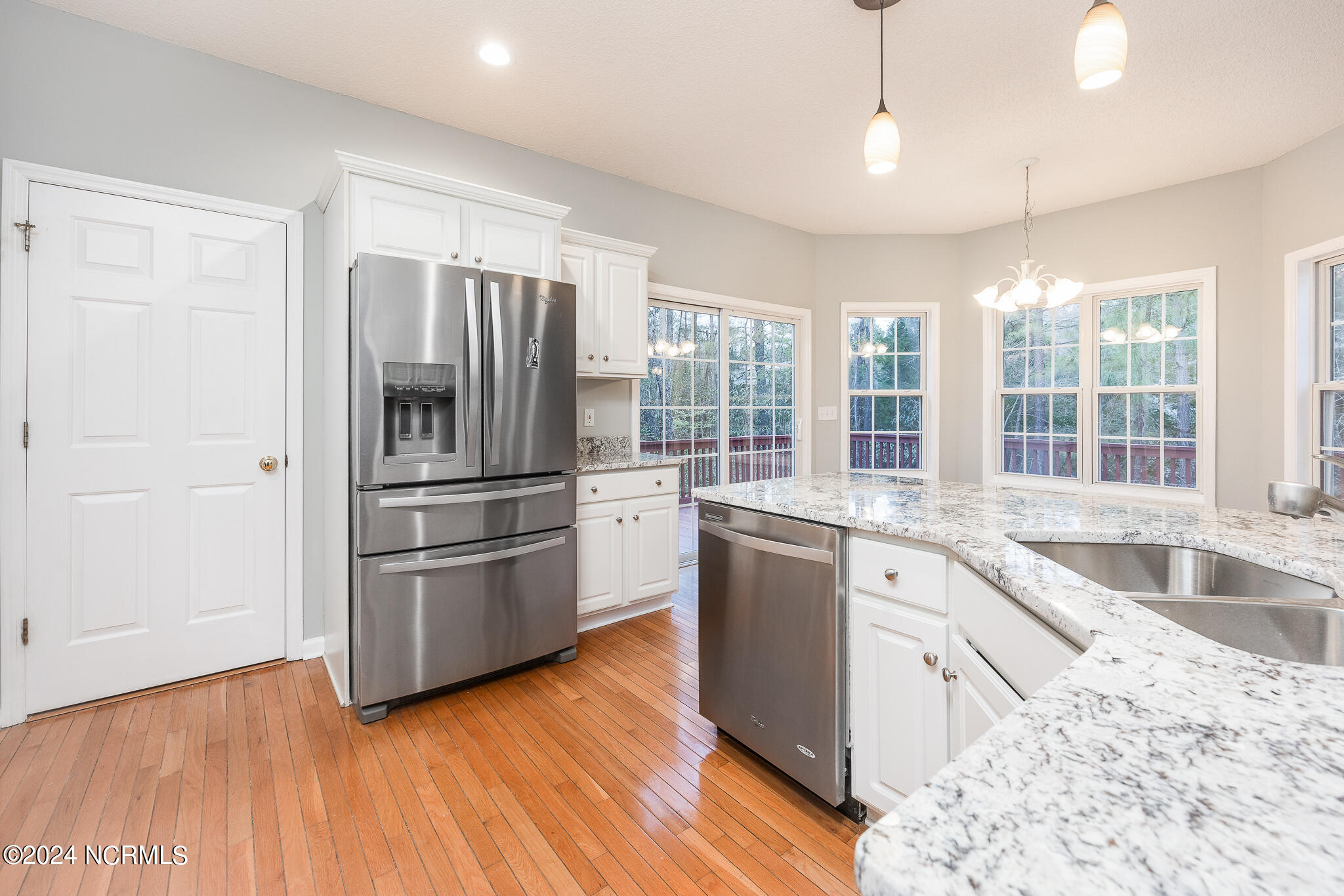 90 Sugar Pine Drive Pinehurst, NC 28374 - Photo 10 of 35 kitchen