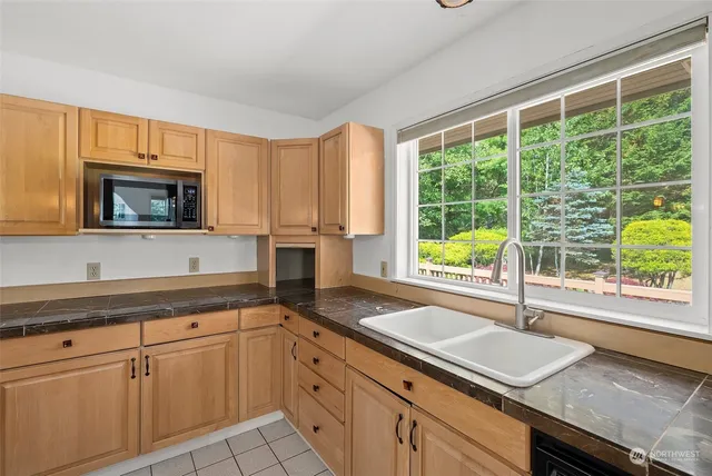 $469,000 | 711 Baker Street, Westport, WA 98595
