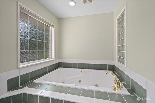 $490,000 | 711 Baker Street, Westport, WA 98595