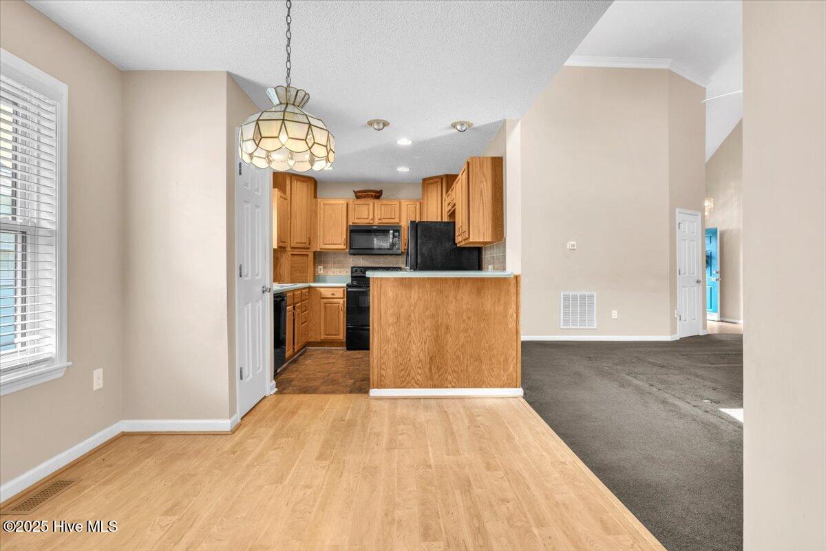 734 Sloop Pointe Lane Kure Beach, NC 28449 - Photo 11 of 54 Dining Area