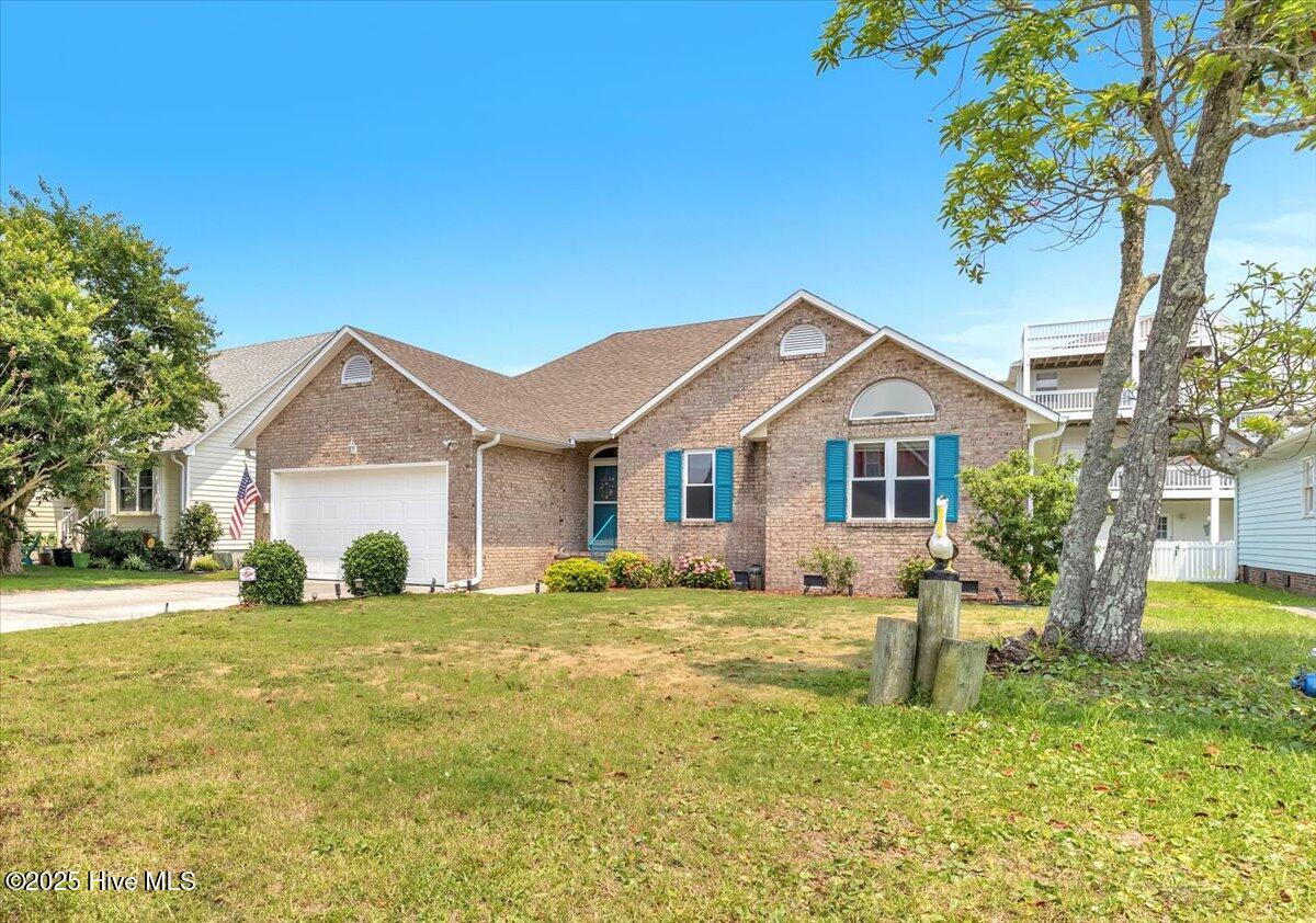 734 Sloop Pointe Lane Kure Beach, NC 28449 - Photo 3 of 54 Exterior Front