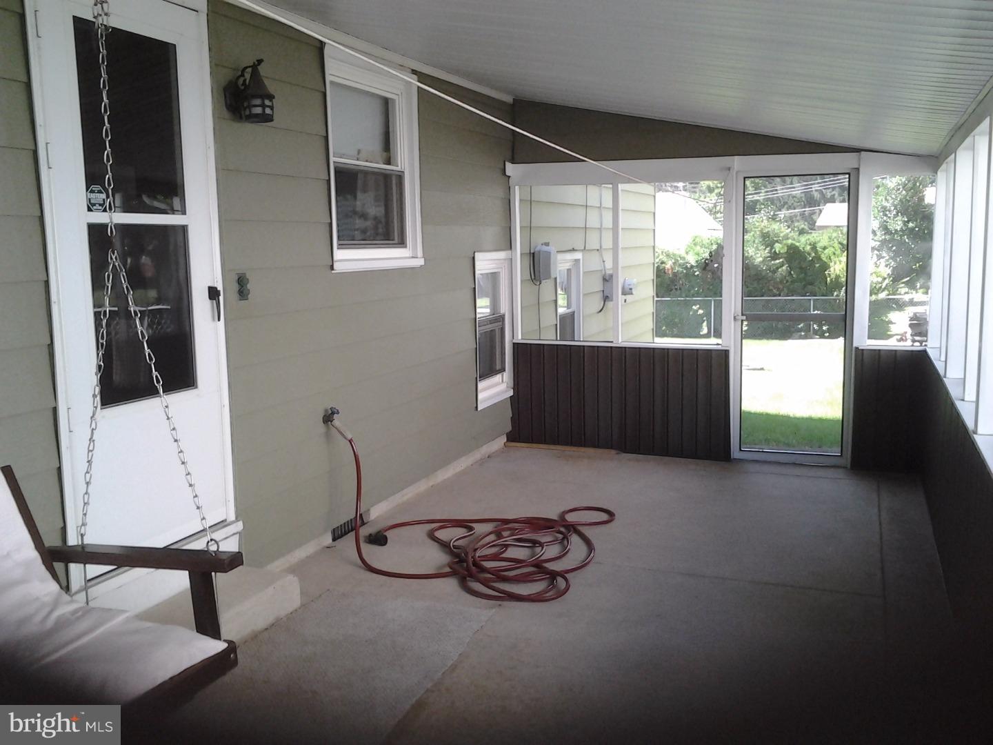 116 Hogeland Road Southampton, PA 18966 - Photo 15 of 21 Patio