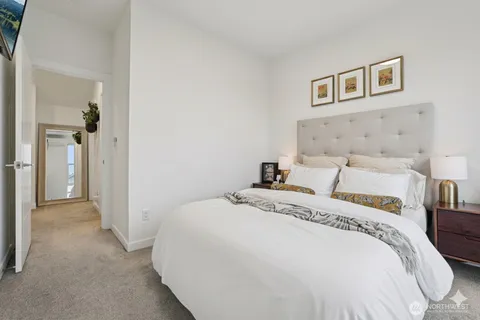 $685,000 | 2403 Southwest Edmunds Street, Seattle, WA 98106