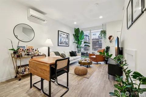 $685,000 | 2403 Southwest Edmunds Street, Seattle, WA 98106