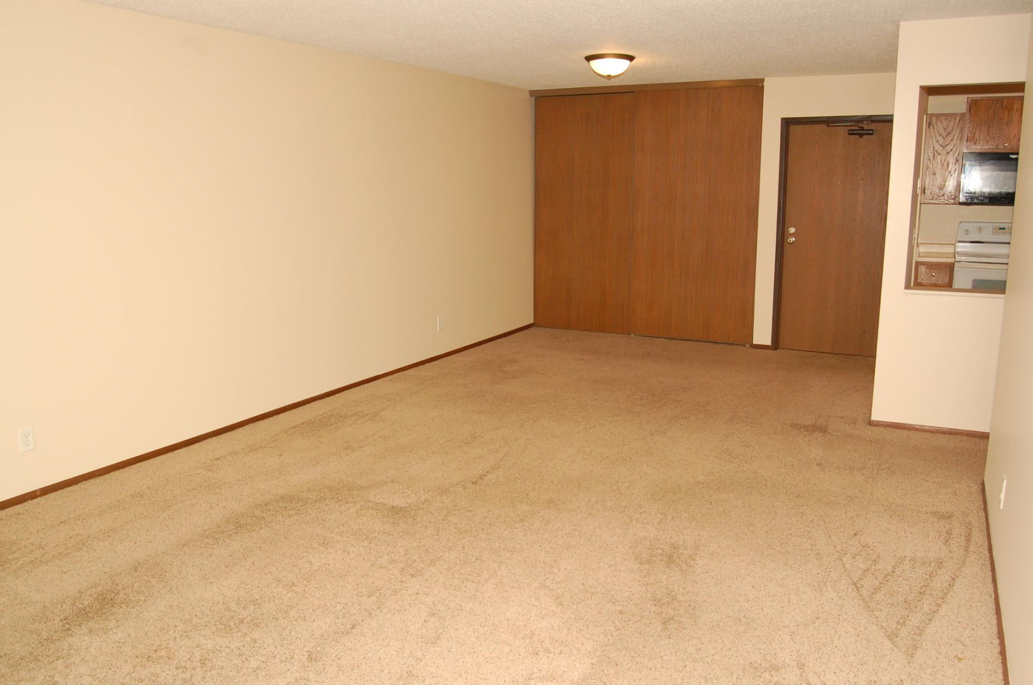1887 Silver Bell Road, Unit 318 Eagan, MN 55122 - Photo 2 of 20 Gallery Image 2